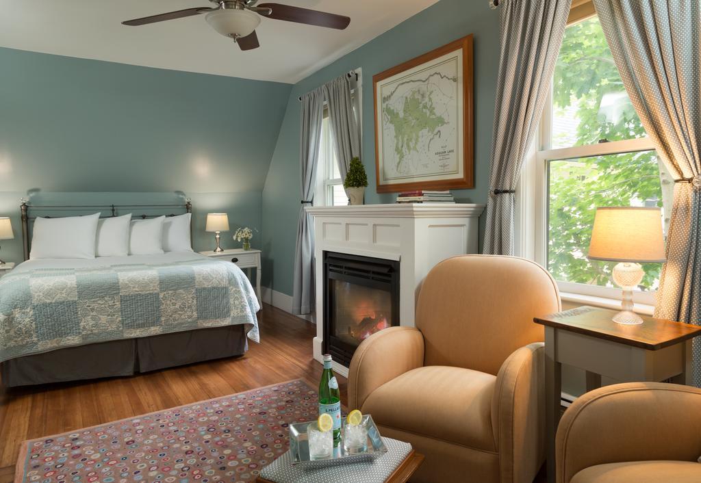 Squam Lake Inn Holderness Extérieur photo